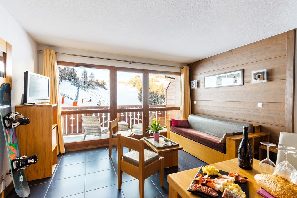 Travelski Home Premium - Residence Les Chalets D'Edelweiss La Plagne Exterior photo